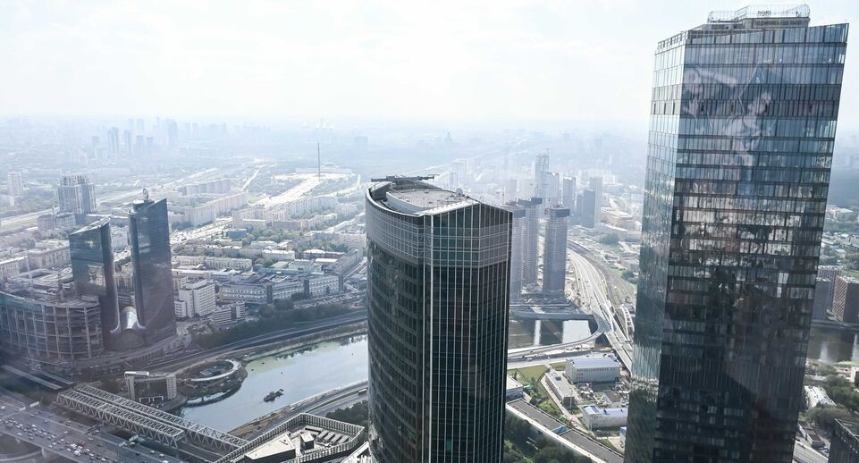    Дети из Курской области побывали на самой высокой в мире фабрике мороженого / Медиасток.рф