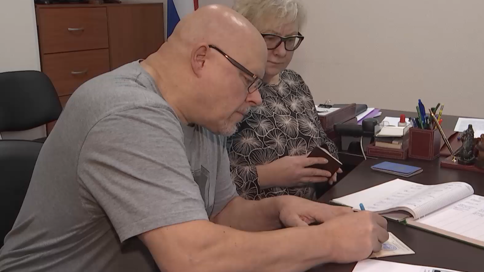     Бывший депутат парламента Финляндии получил статус беженца в России t.me/Ирина Волк