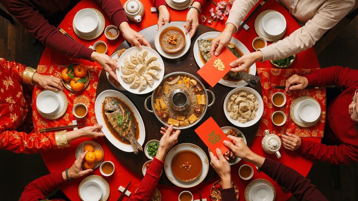 Каникулы без обжорства: как не переесть за праздничным столом и не набрать лишние килограммы 