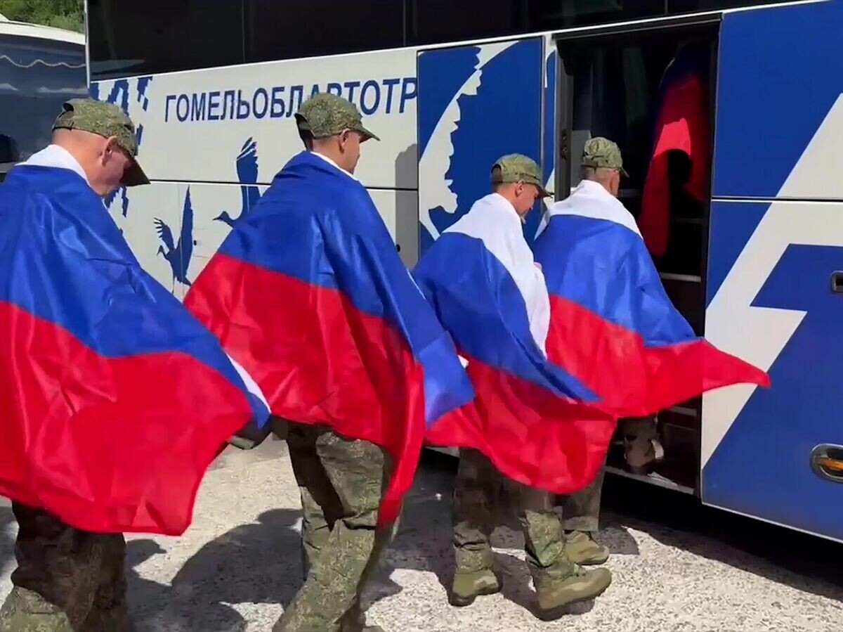    Российские военнослужащие, возвращенные из украинского плена | © РИА Новости / Министерство обороны РФ