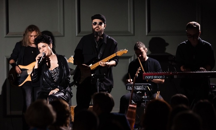    «Мечтай. Люби. Танцуй» согреет в первую рабочую неделю января