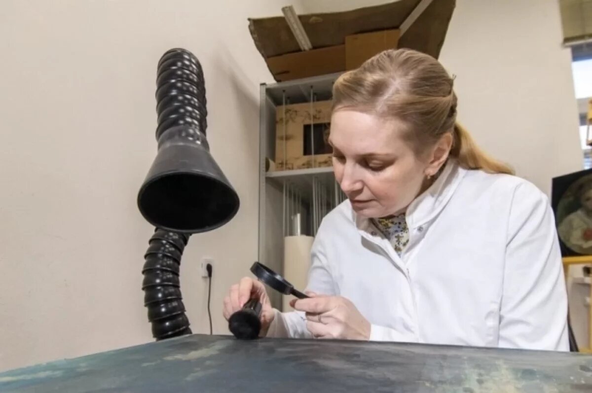    Картины забайкальских художников отреставрировали в краеведческом музее