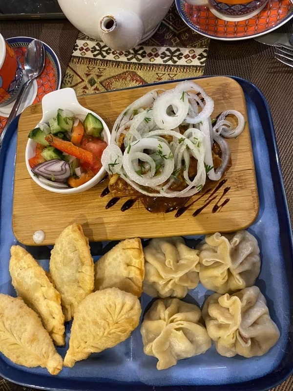 Фото: https://fastly.4sqi.net/img/