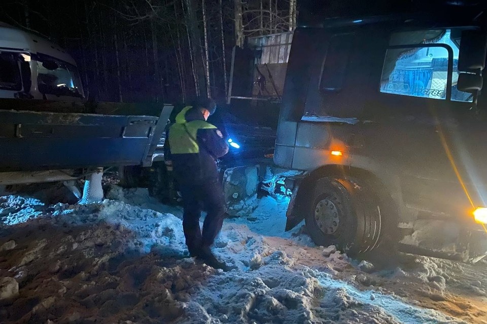    По факту аварии проводится проверка. Фото: Госавтоинспекция Свердловской области.