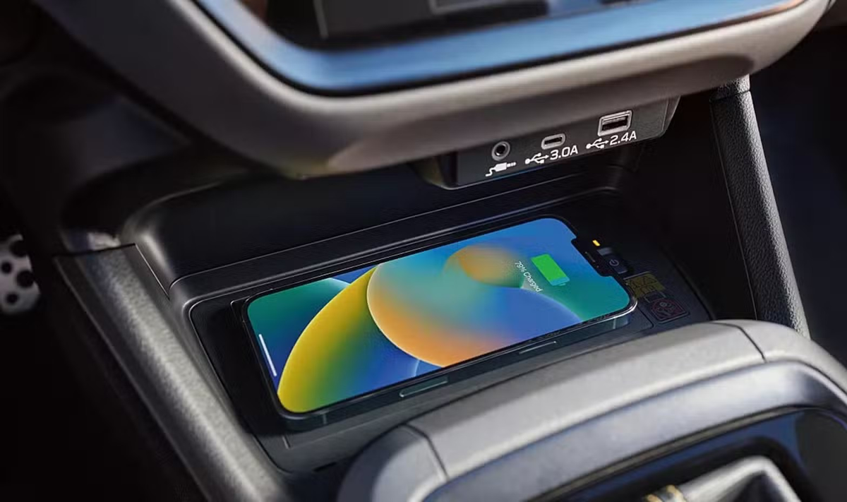 Площадка для беспроводной зарядки смартфонов