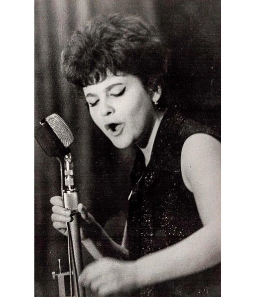 Нина Бродская в молодости