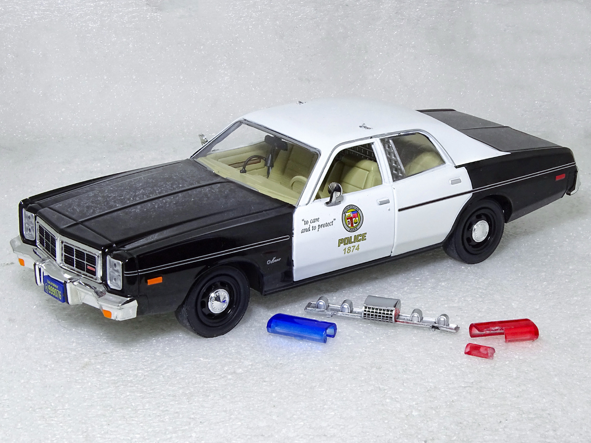 Рис. 2. Модель патрульного автомобиля Dodge Monaco Metropolitan Police 1977 из к/ф «Терминатор»