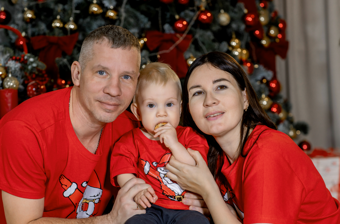 Фото с прошлогодней фотосессии, в этом году так и не дошли)