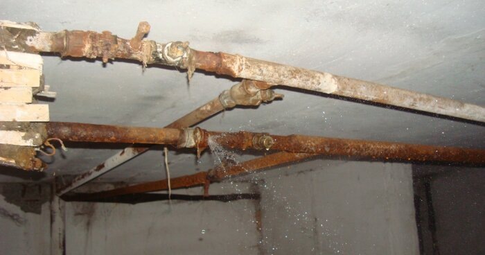 Надо полагать, что сейчас по новым трубам в Чите побежит чистая питьевая вода / Фото: Vostok.Today