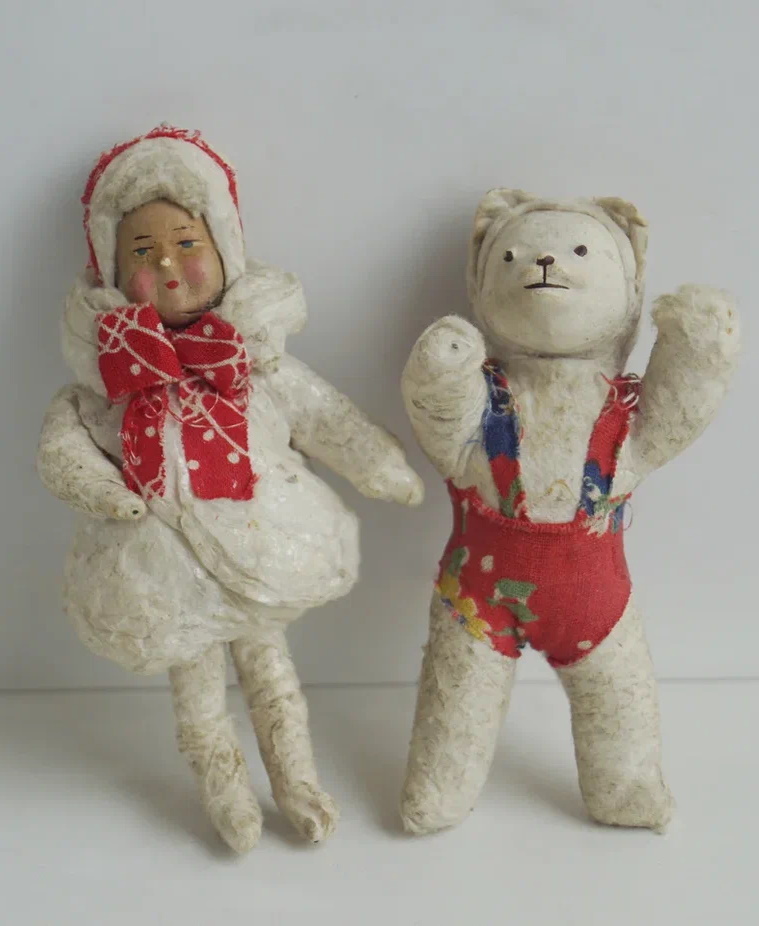 Ватные игрушки девочка и мишка из детства моей мамы. Вероятно 1950 гг. Фото автора.  →