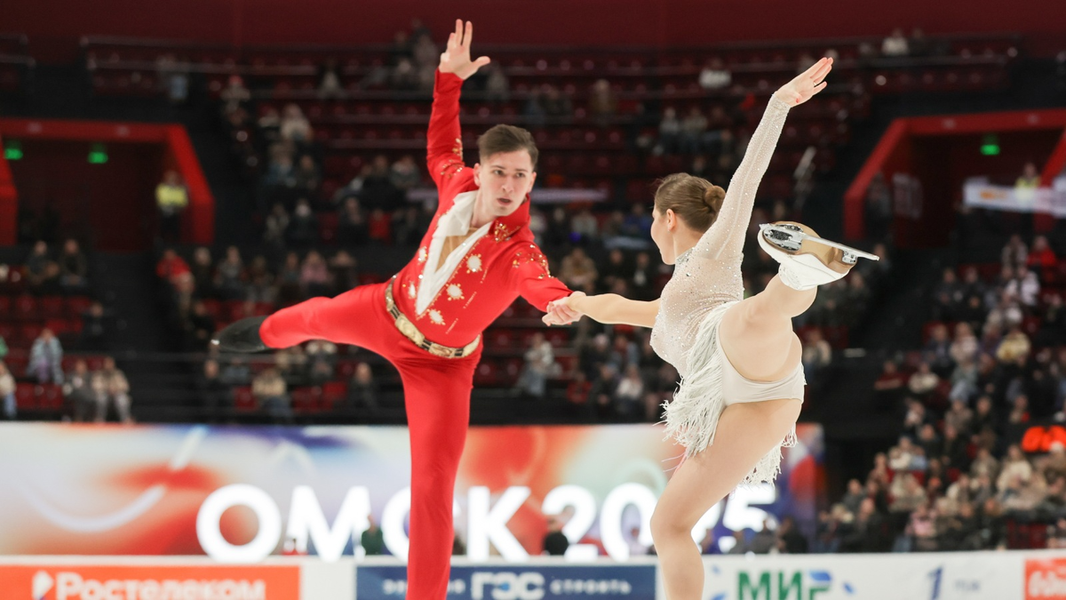 Анастасия Мишина и Александр Галлямов во время выступления (Фото Кирилла Кухмаря / ТАСС)