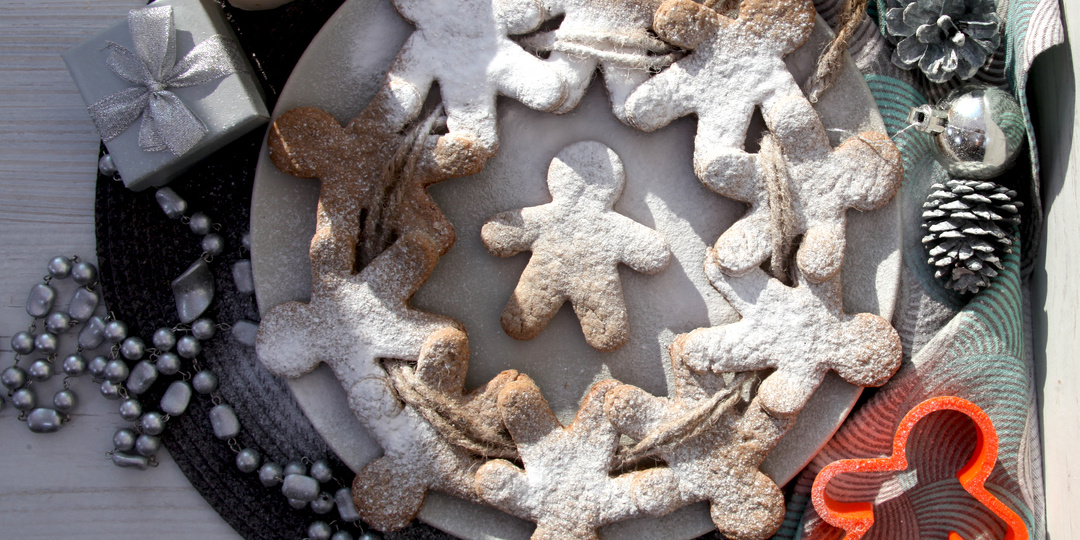 Рождественский венок из имбирного печенья