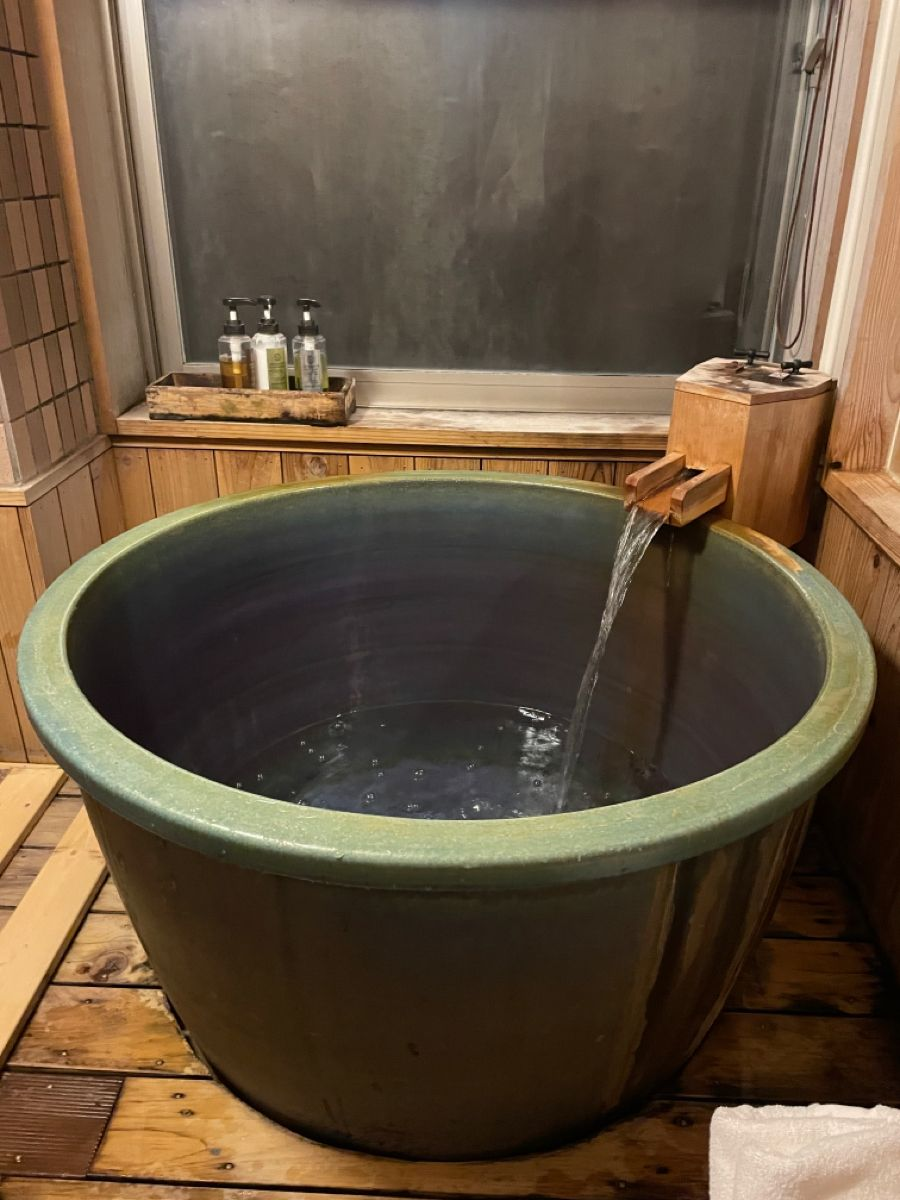 Фото: https://uk.pinterest.com/ideas/jacuzzi-japanese-bathtub/953302070535/