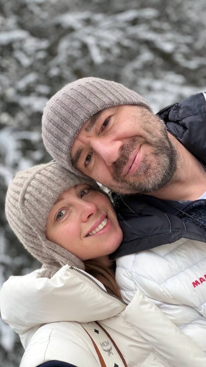 Полина Диброва с Романом Товстиком отдыхают за городом. Фото: соцсети