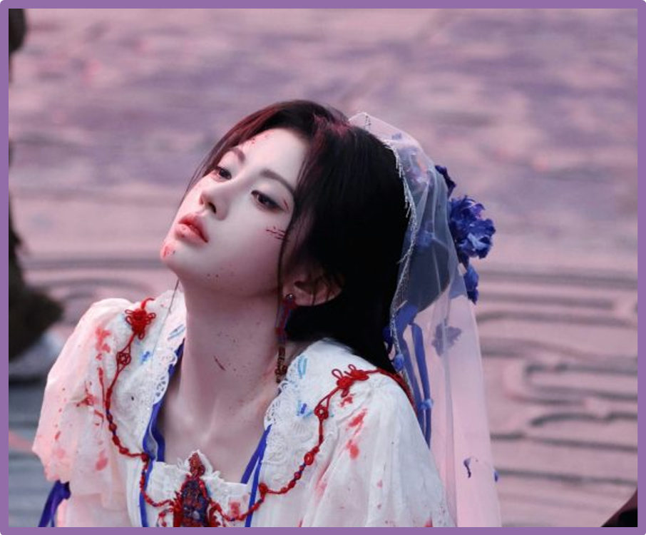 Китайская актриса Цзю Цзиньи.