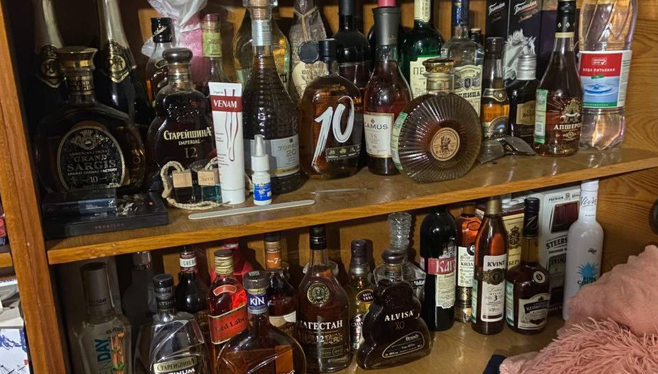 В Ленобласти пресекли деятельность производителя суррогатного алкогол