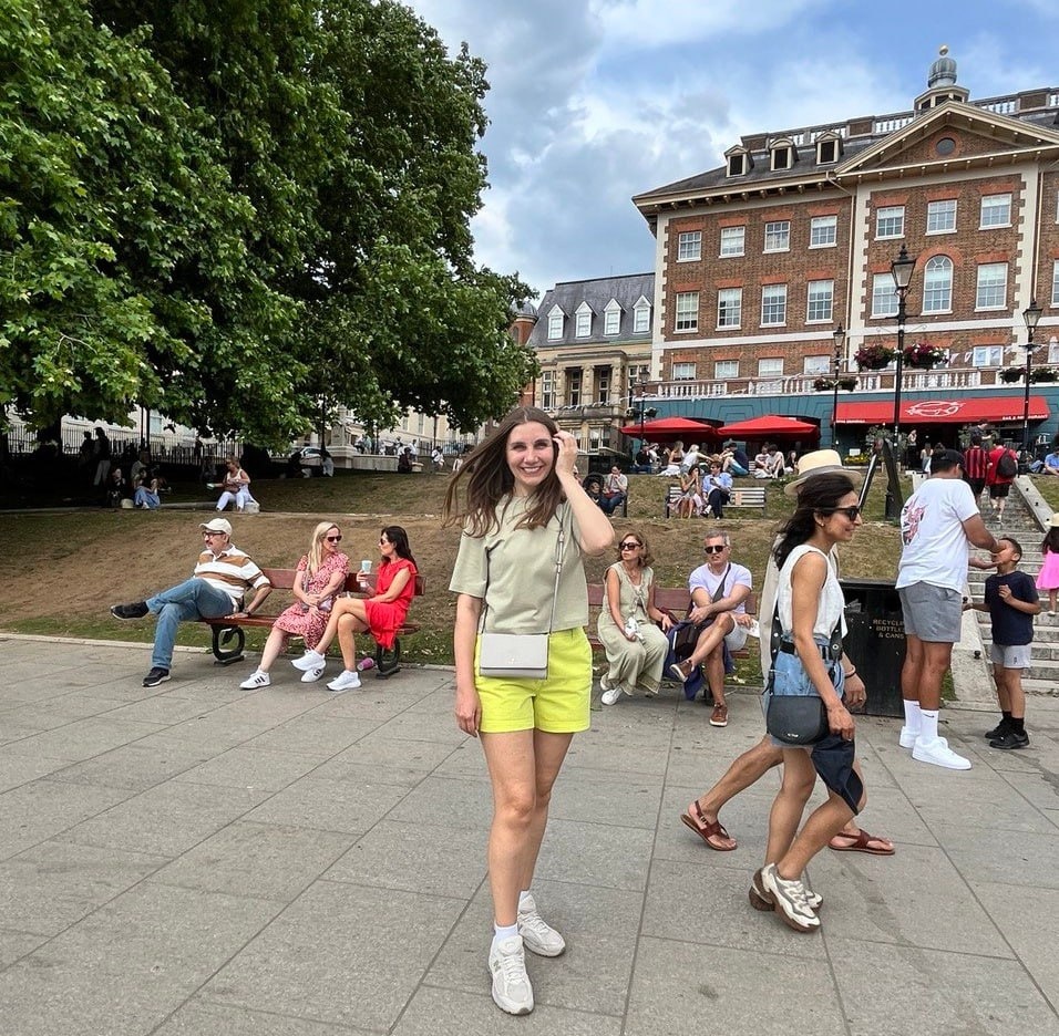 Татьяна Склярова - "Почему тяжело не пить алкоголь?".