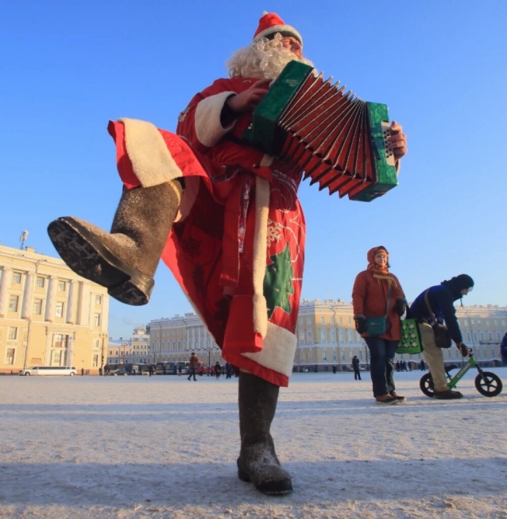    Днём 1 января спиртное в Петербурге продаётся свободно. Фото: www.globallookpress.com/ Замир Усманов