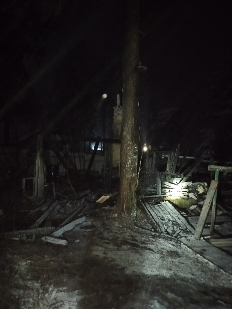    Пожарные спасли поселок Карелии от взрыва газовых баллонов«ГКУ РК ОПС по Муезерскому муниципальному округу» / VK