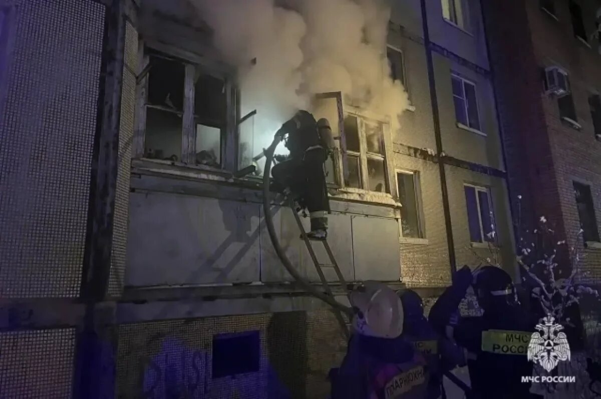    При пожаре в Ржеве эвакуировали восемь человек, обнаружен погибший