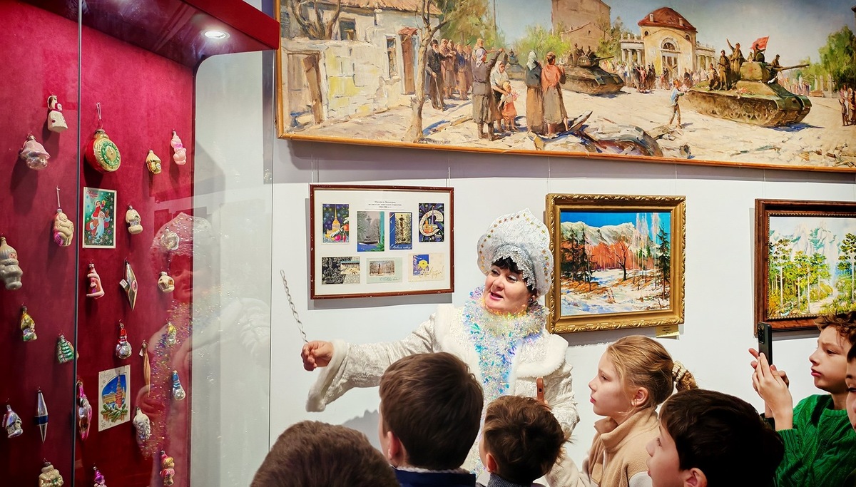 Выставка «Новогодний калейдоскоп»
Фото: Евпаторийский краеведческий музей