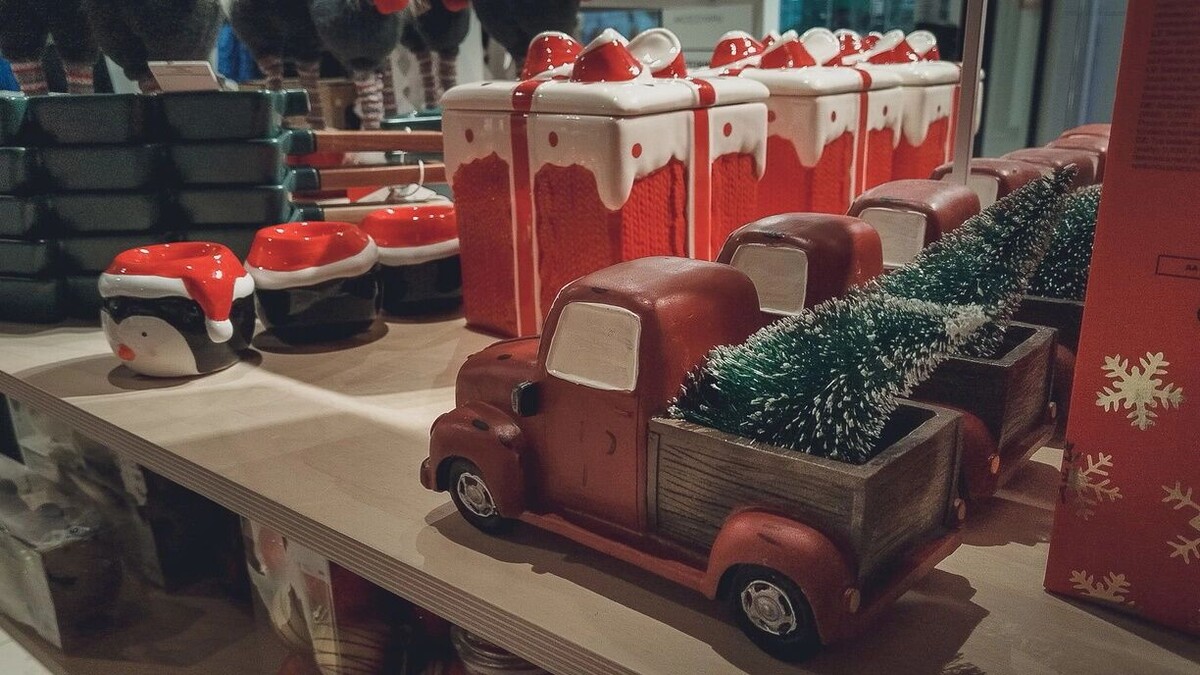    Во сколько обойдется новосибирцам новогодний стол?   1MI