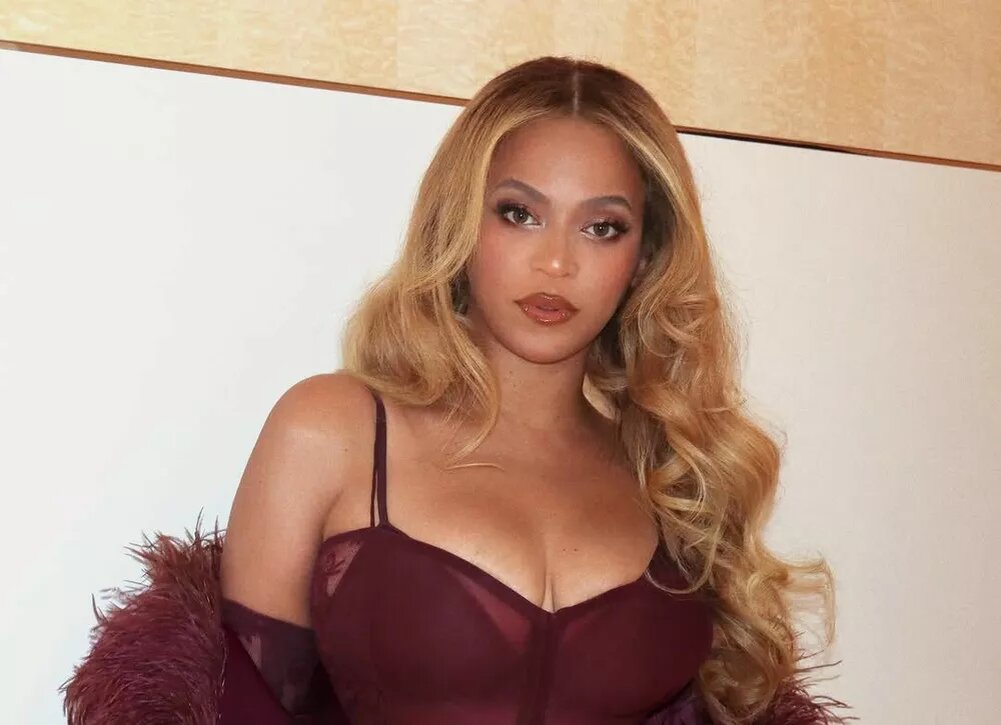    Бейонсе официально стала миллиардершей