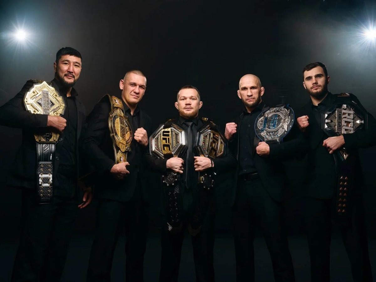     Спортсмены стали лучшими на международных аренах