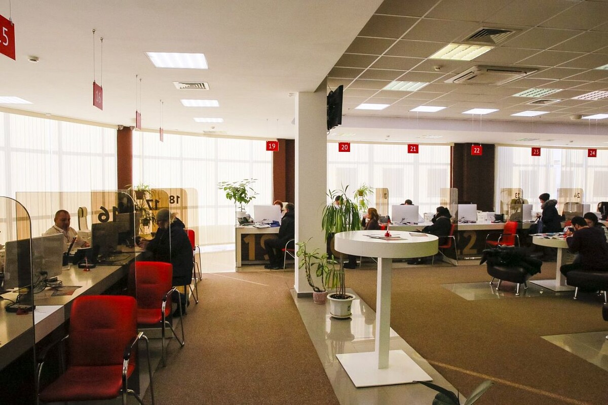    Режим работы учреждений Югры в новогодние каникулы — 2026