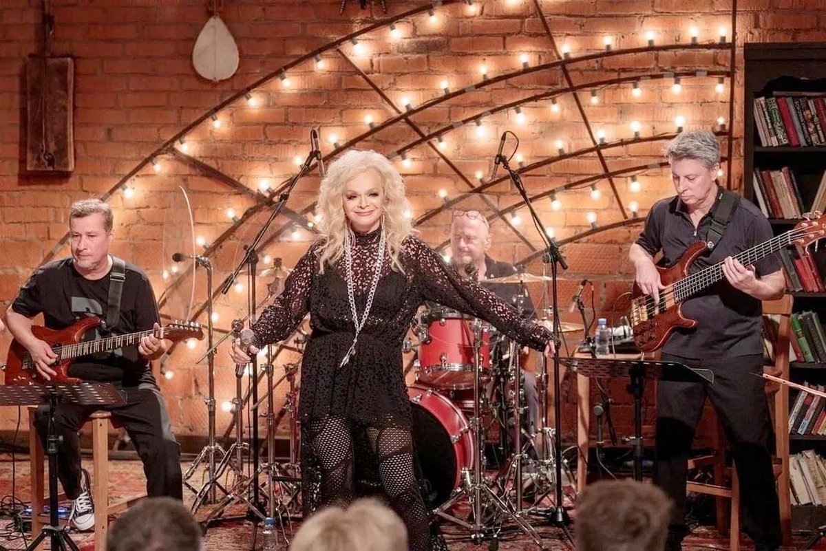    Фото: larisadolina.com