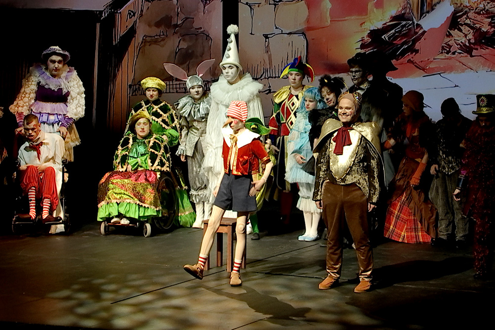    ©АО "ТВ Центр"