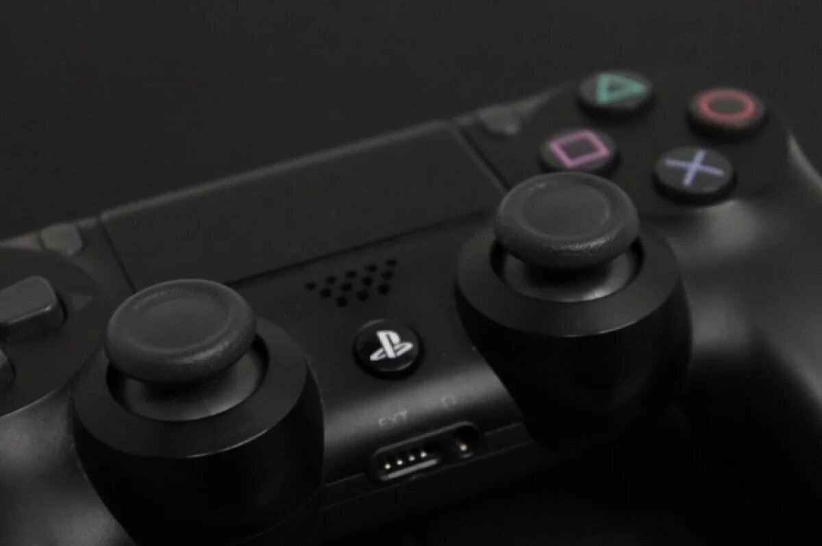    Выпуск новых консолей PlayStation и Xbox отложат из-за роста цен на память