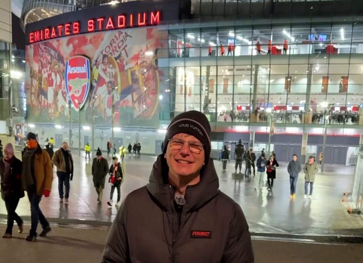     Реакции фанов «Арсенала» на песенку Аршавина с пожеланием чемпионства: за 20 лет ничуть не постарел