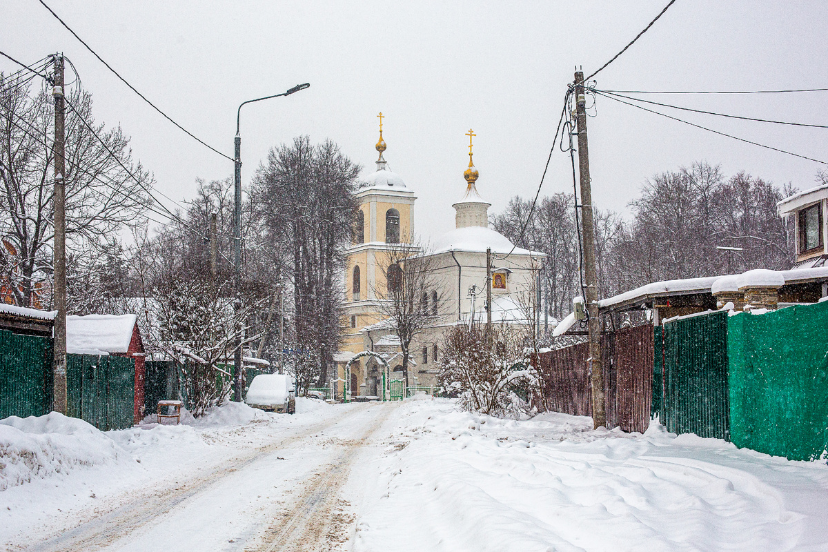 Церковь Владимирской иконы Божией Матери в Куркино. Район Куркино, Северо-Западный административный округ, Москва. Фото автора статьи 