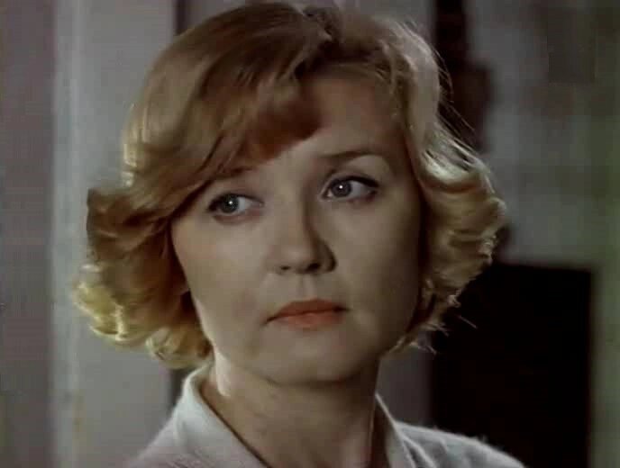    Вера Алентова в фильме «Время для размышлений», 1982 г. Кадр из фильма