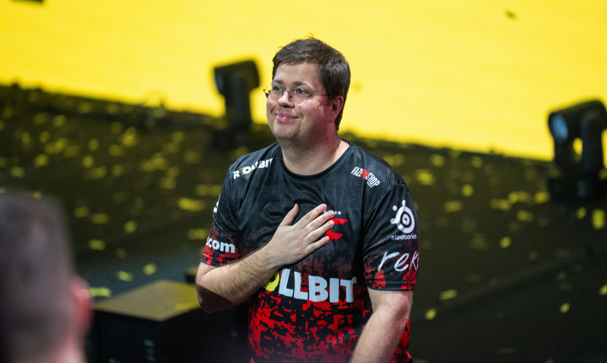     Прямо сейчас karrigan 35 лет, за плечами – полные 17 лет профессиональной карьеры ещё со времён CS 1.6