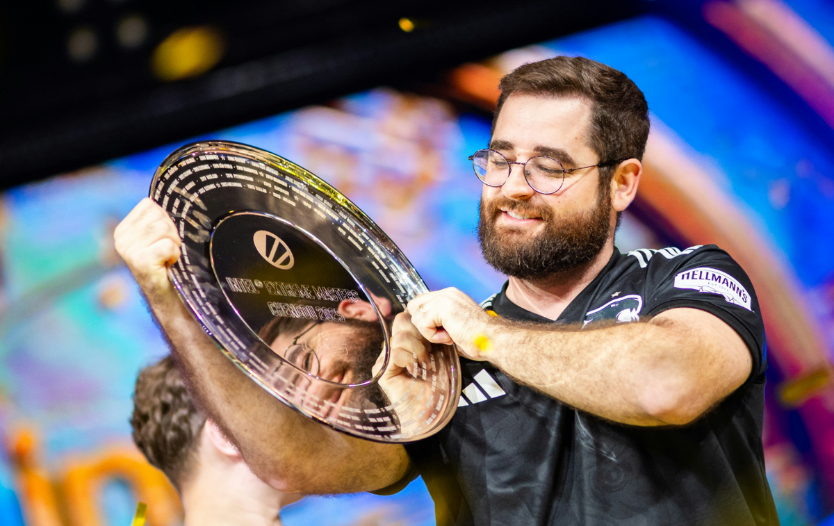     К FalleN применим эффект, когда списанный топовый игрок начинает ощущать второй пик и шанс снова оказаться на вершине