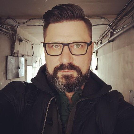     Виктор Логинов назвал Марию Гуськову ненормальной в ответ на обвинения в рукоприкладстве