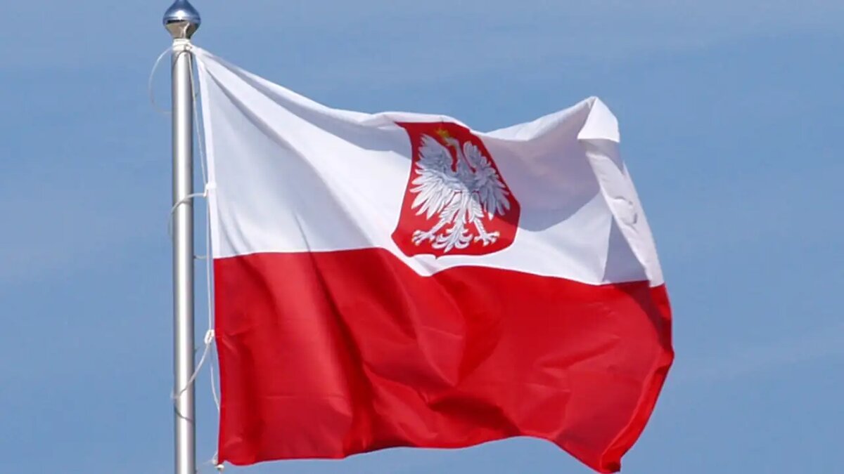    Государственный флаг Польши. © wikipedia.org