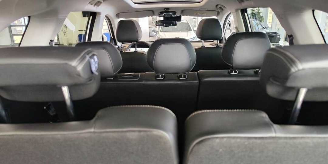 Продажи «Москвича 8» подскочили на 400%. Народ наконец-то распробовал кроссовер?