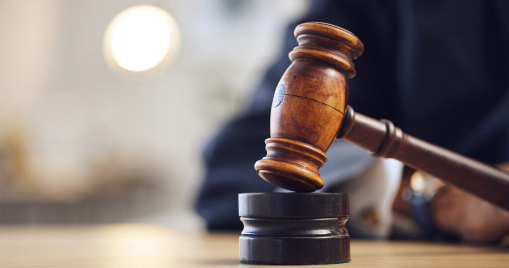 Московский суд отобрал у россиянина единственную квартиру