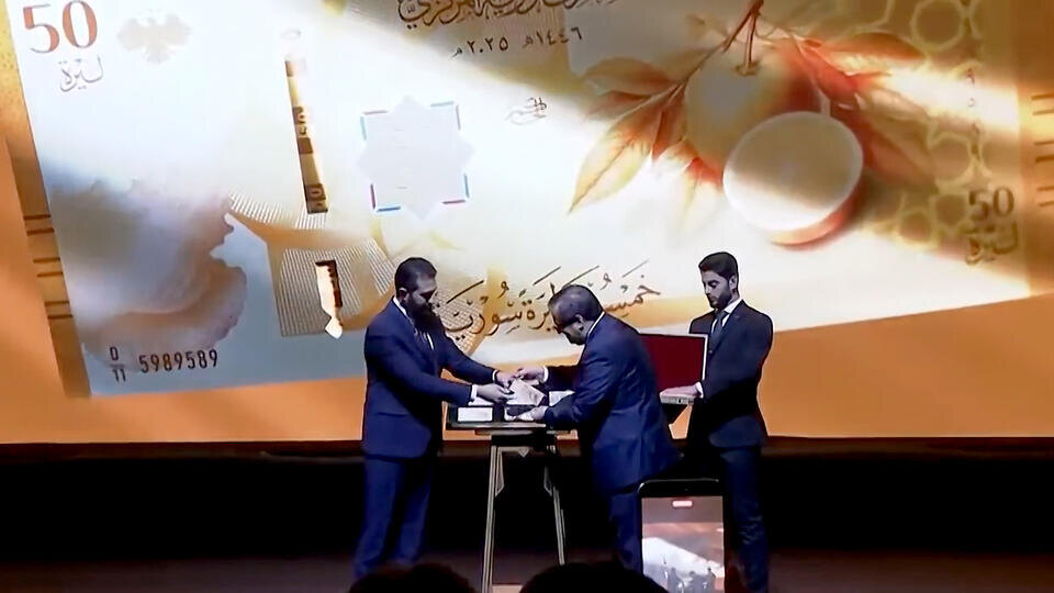     В Сирии выпустят обновленные банкноты с мандаринами вместо Асада РЕН ТВ