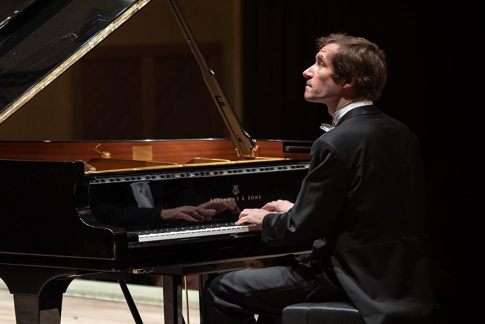 Николай Луганский