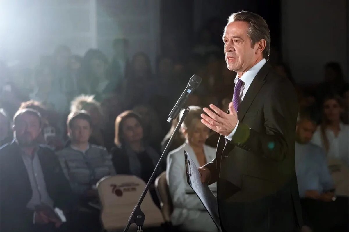     Худрук театра Владимир Машков раскрыл, какой будет первая премьера 2026 года.