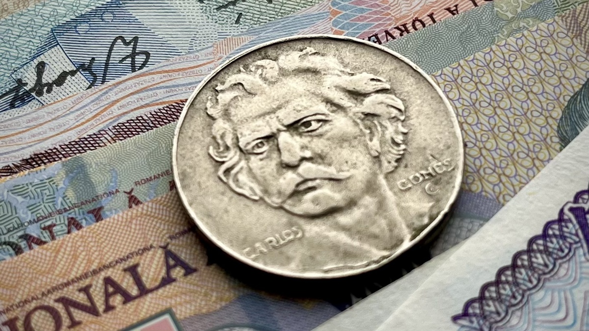 Критики сравнивали Карлоса с великими европейскими композиторами — Россини и Верди…