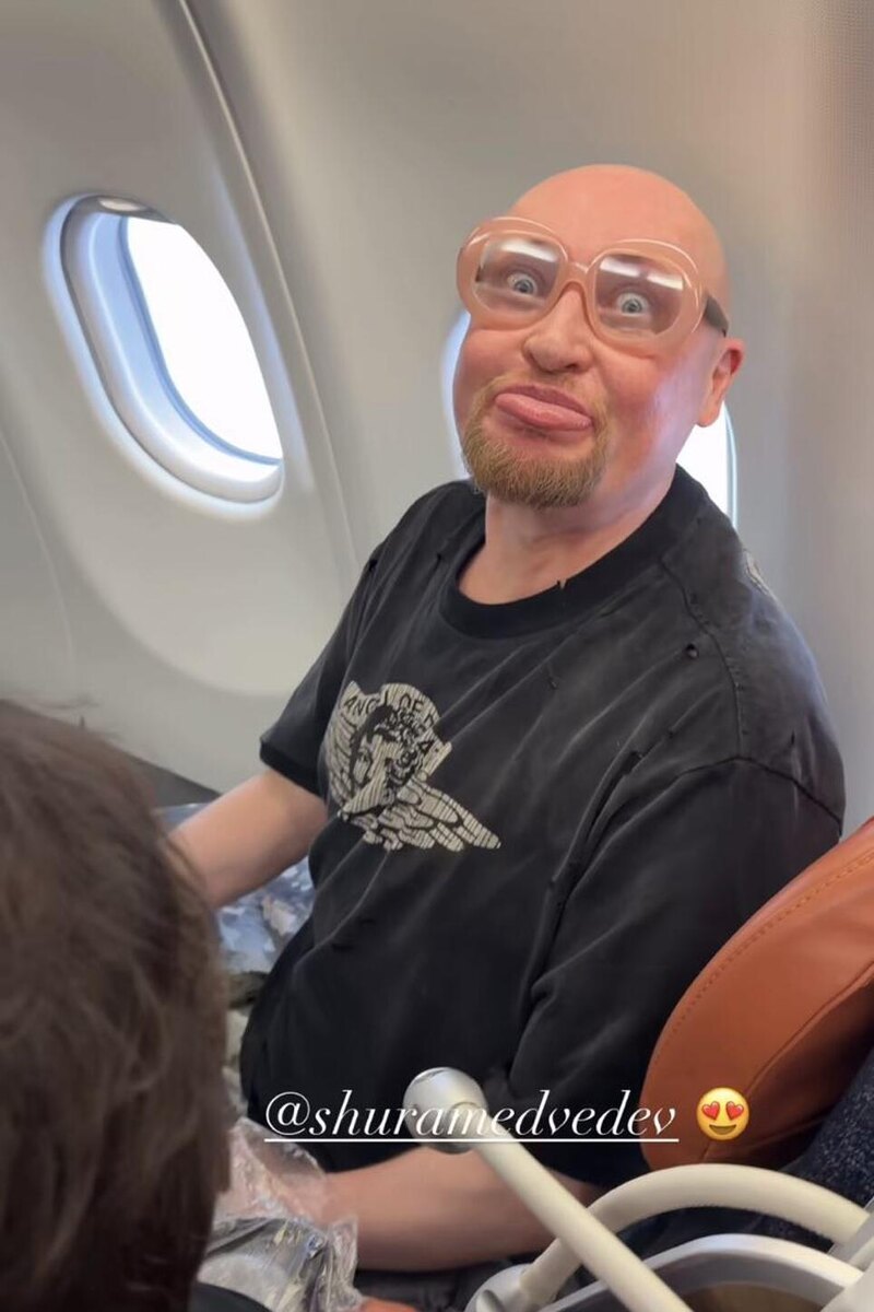    Певец Шура Кадр из видео