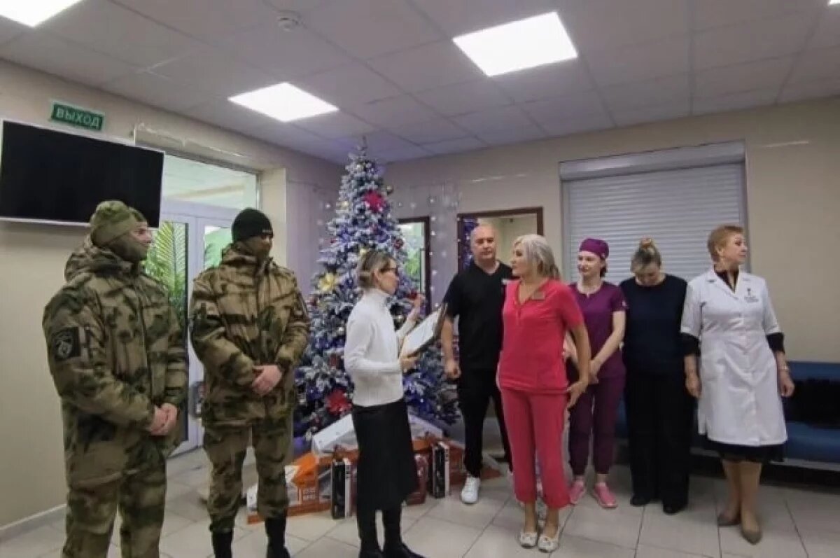    Крымские онкологи собрали гуманитарную помощь для бойцов СВО