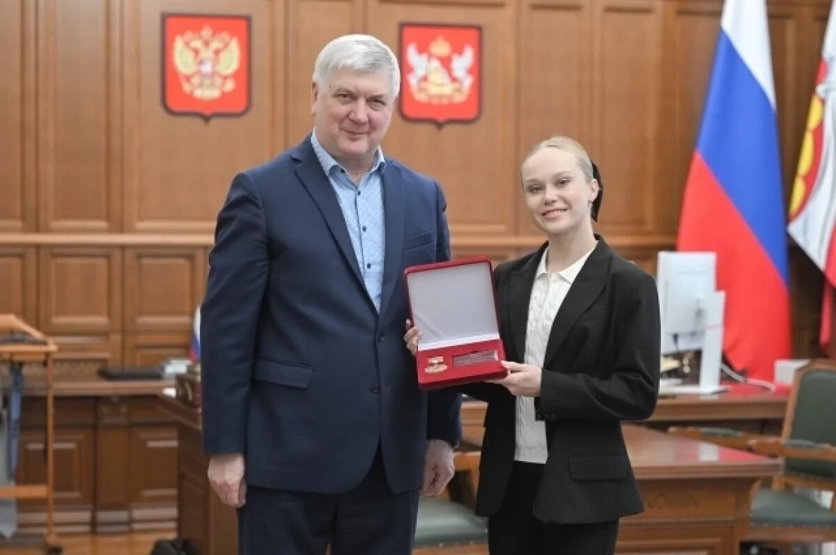    Гимнастка Ангелина Мельникова получила «Благодарность от земли Воронежской»