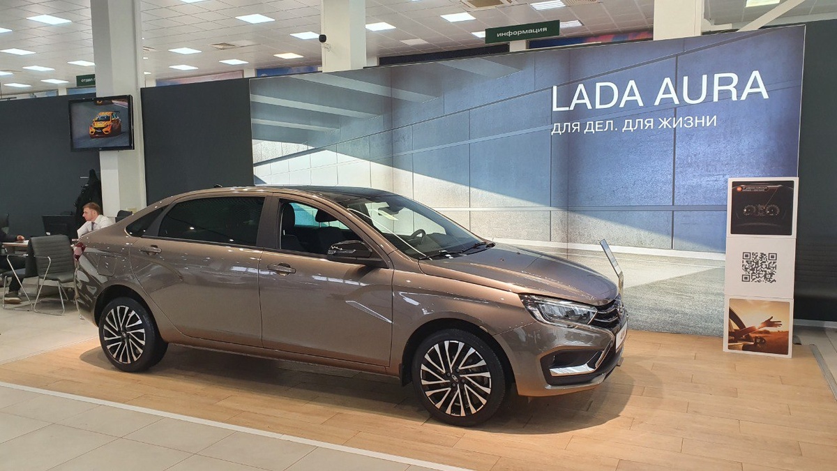 Lada Aura: стретч-седан будут продавать дешевле - как и универсал Lada Largus.