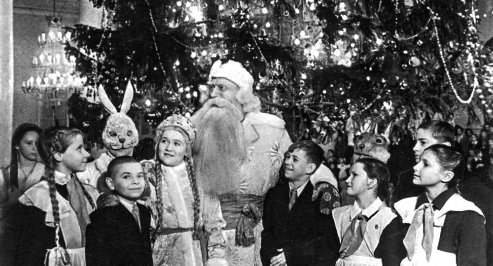 Как в СССР украли Рождество и подарили Новый год. Где на самом деле родилась главная традиция СССР